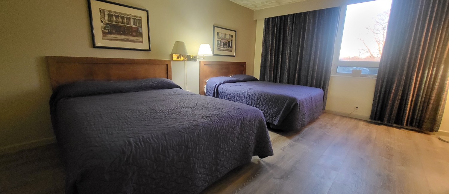 Unwind In Spacious, Non-smoking Family Rooms